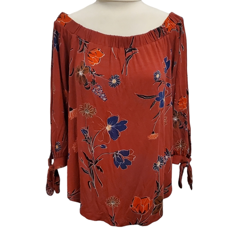 Off shoulder Flower Red Blouse Top M